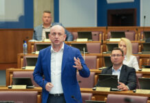 Odbijen Kneževićev predlog, on dobacio: „Dobro, dobro, poći ćete vi u zatvor“
